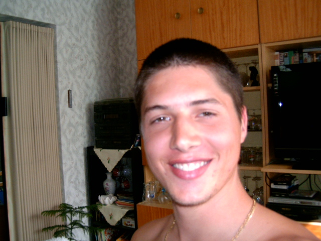 k-Zsolti, 36