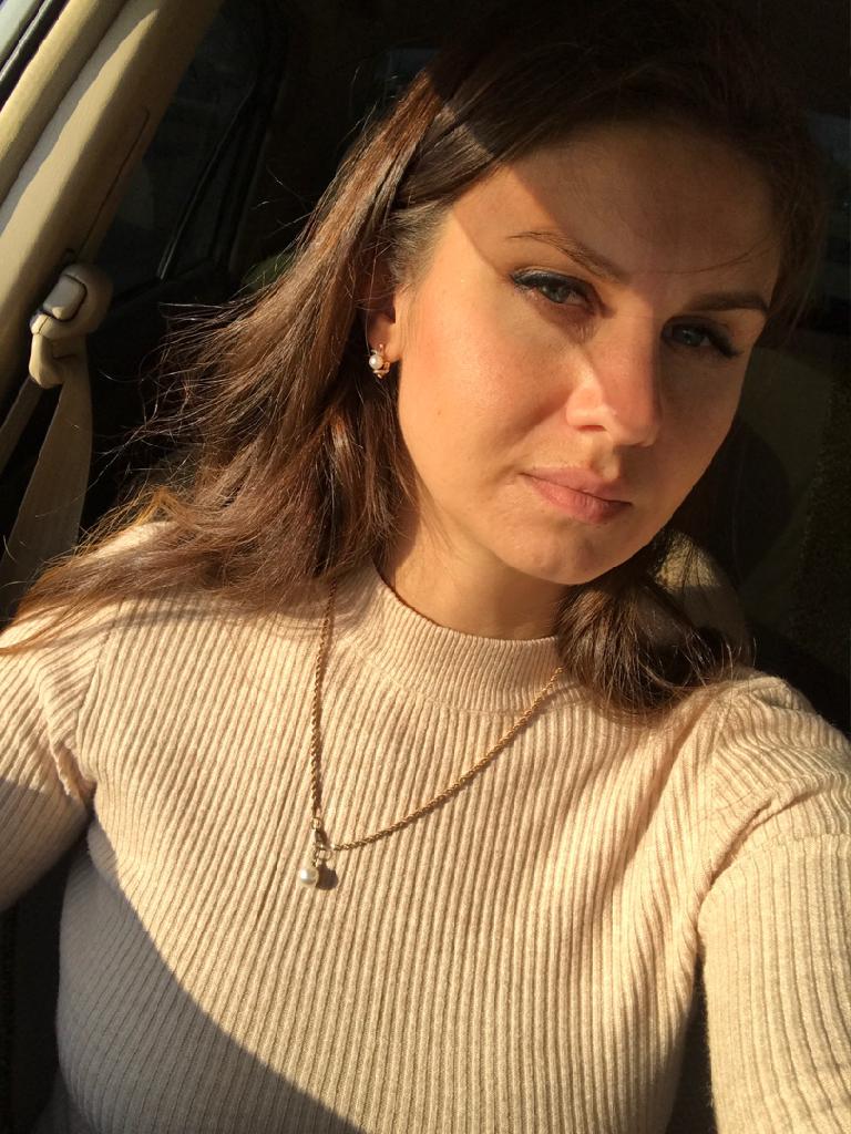 ValeriaBánkábi, 37