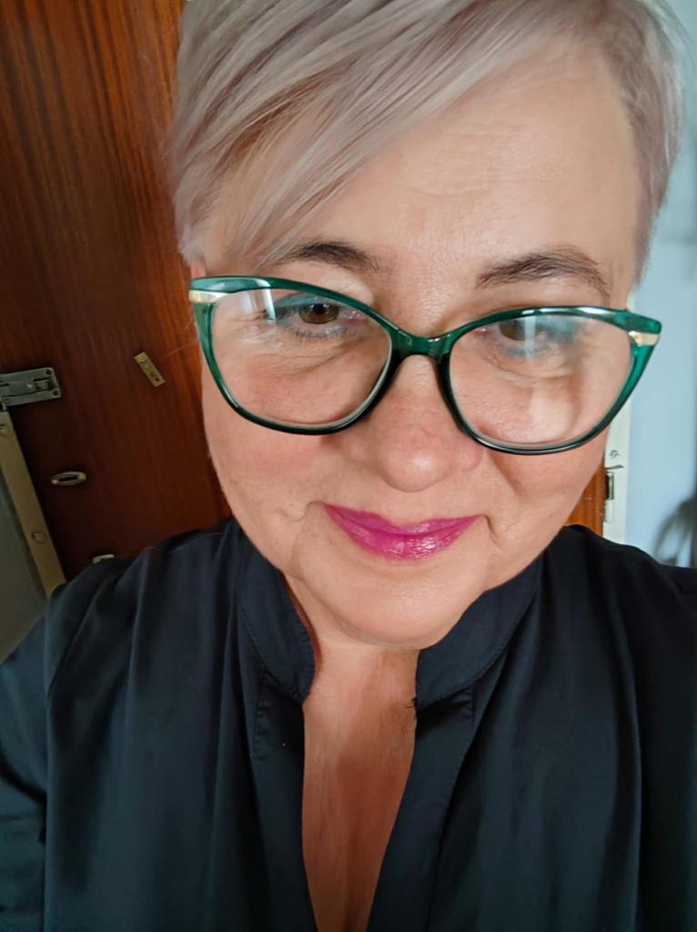 Katicaaaa, 57