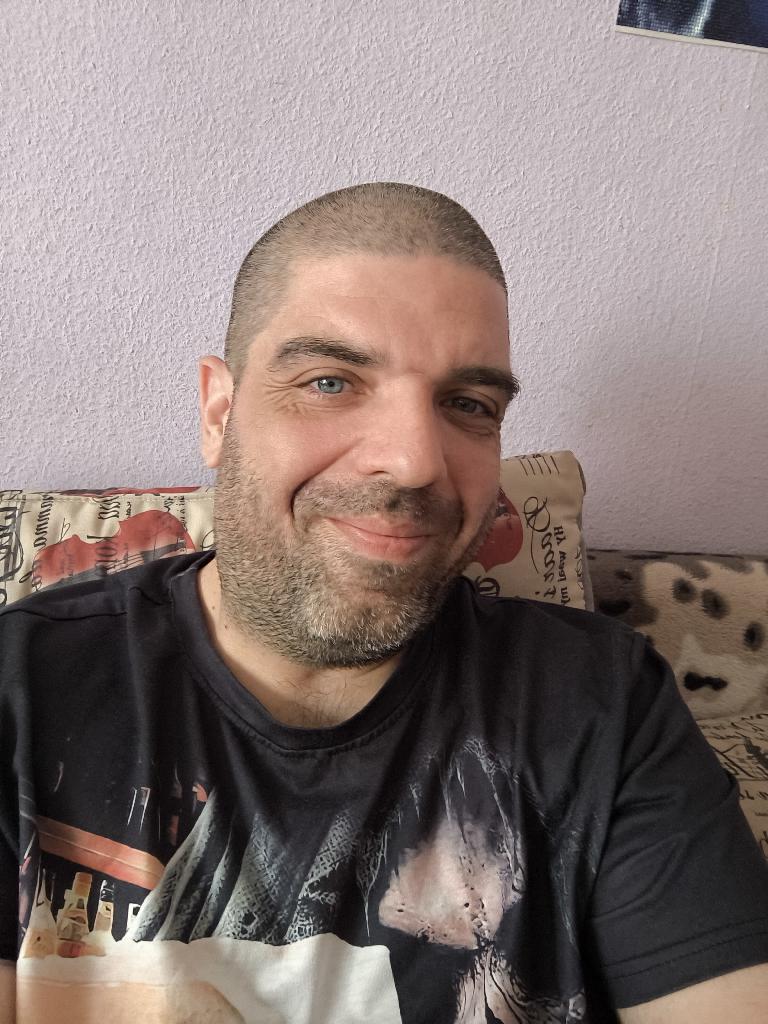Róbert404, 41