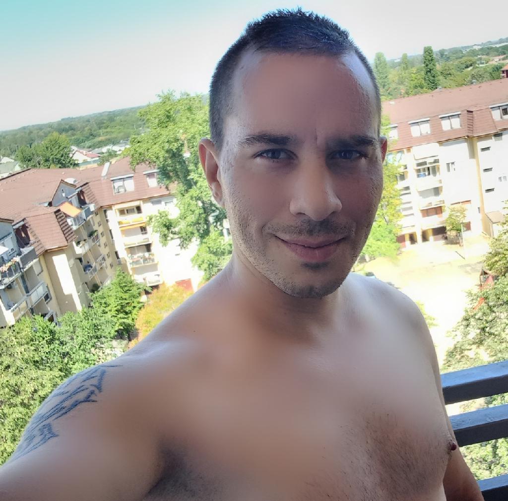 dezsogabor92, 33