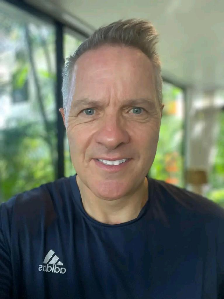 Jonatan098, 56