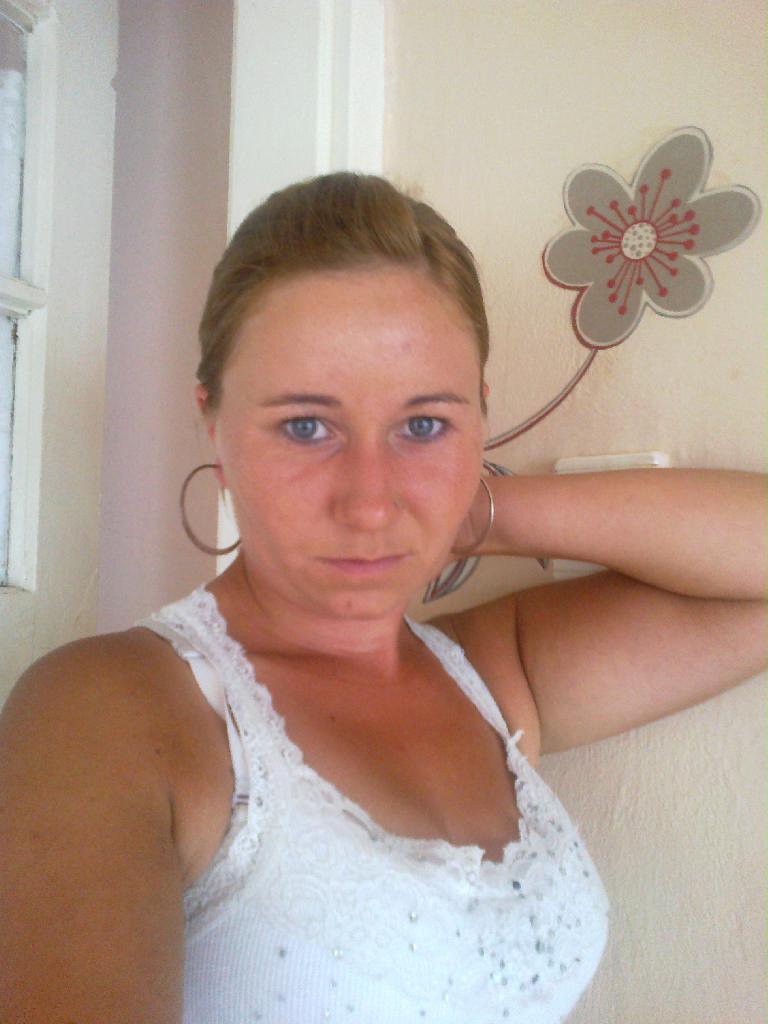 Sallaialexandra, 34