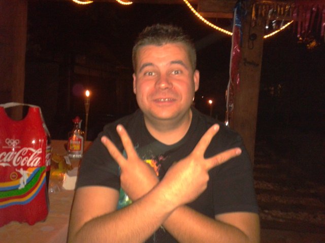 Füszke, 42