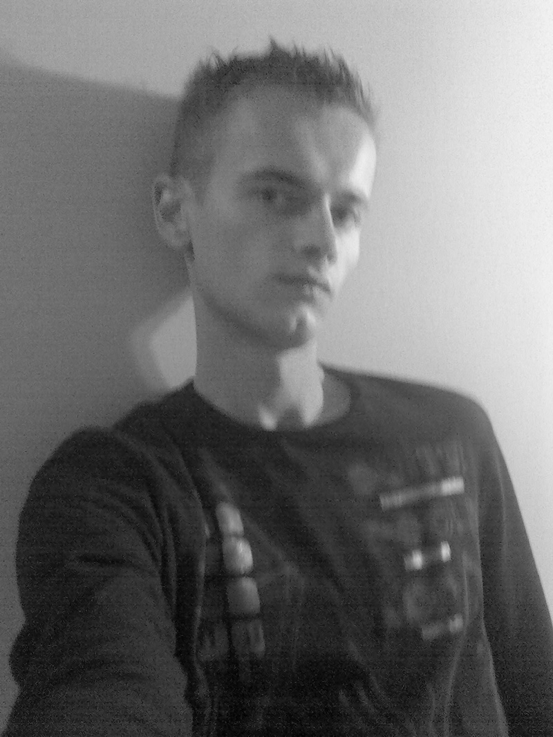 Hunky, 42