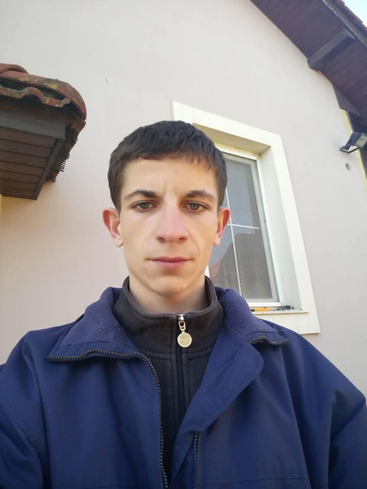 reszi, 34
