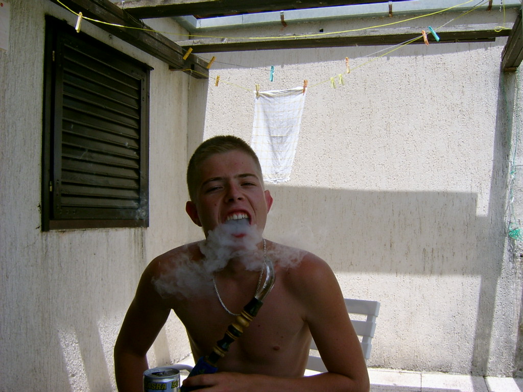 bazzsika, 39