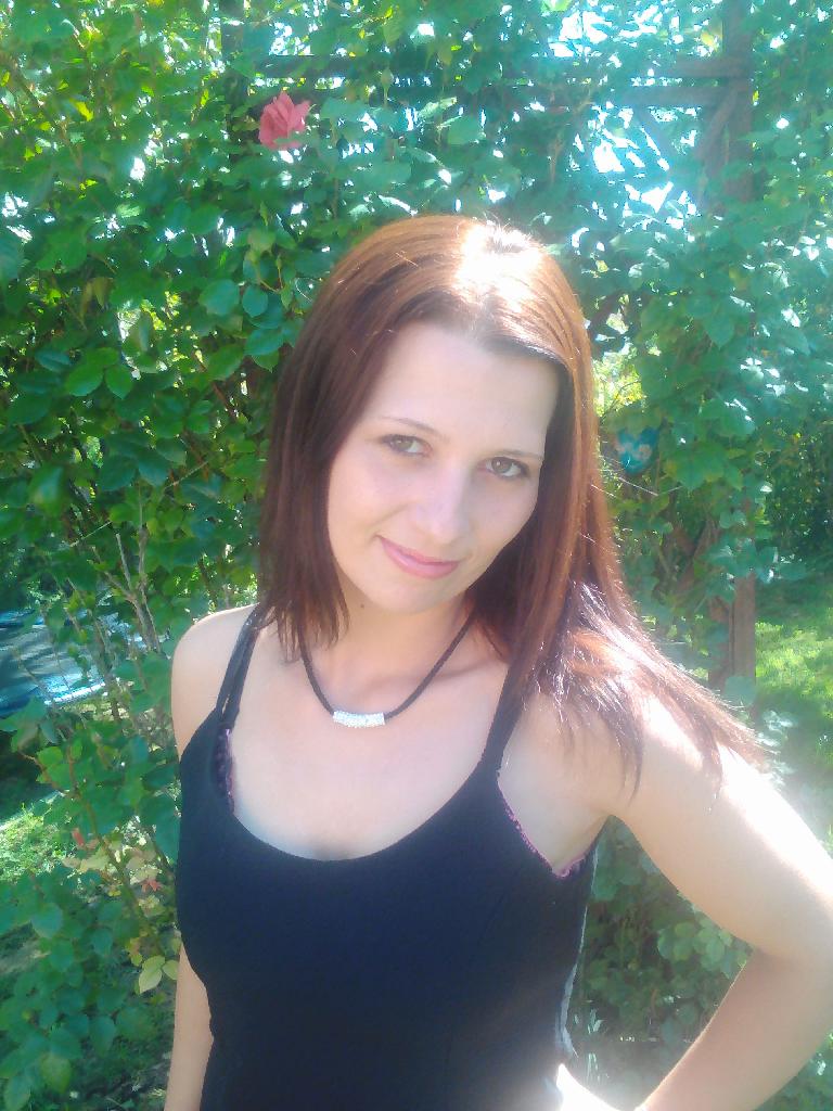 bettina920106, 33