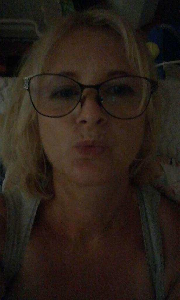 Flowerblue, 56