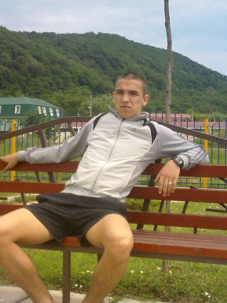 Murtaz, 27