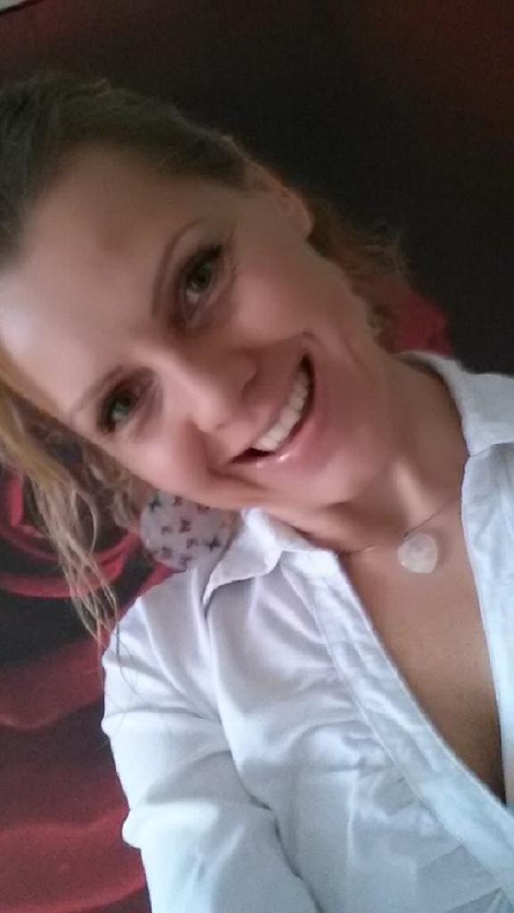 __Anita_, 45