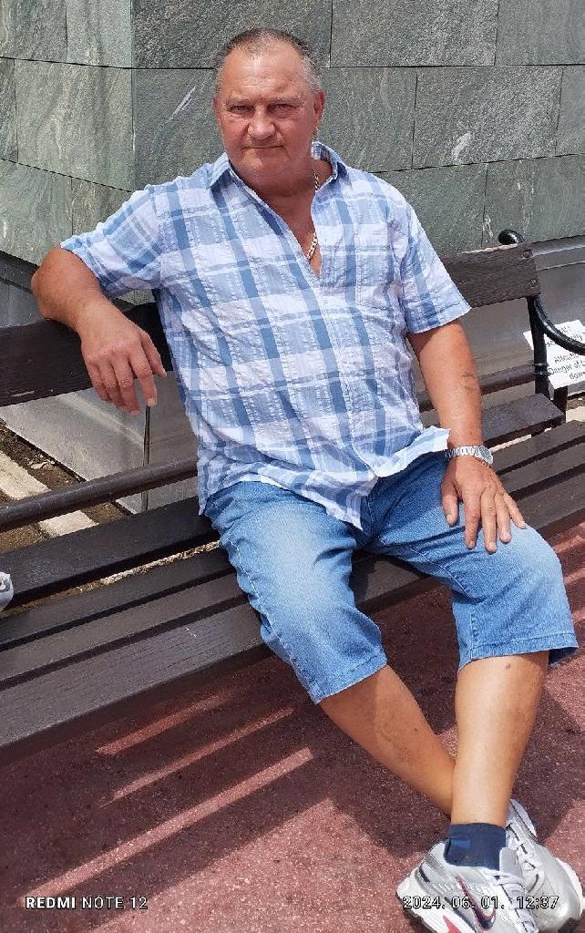 András65, 60