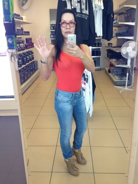Romy Bécs, 57