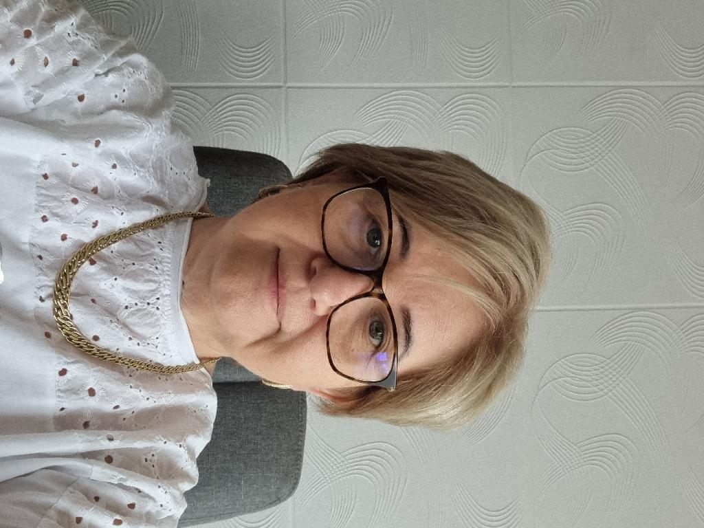 D.B.Bea, 56