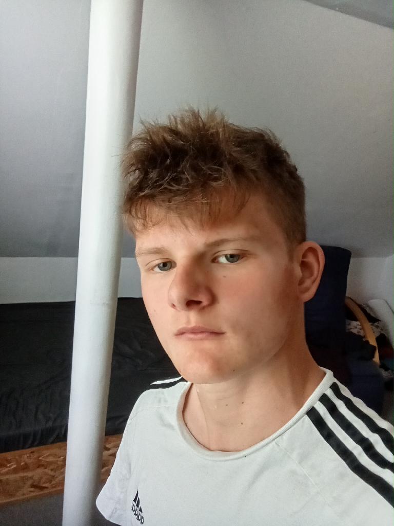 Erosenkefelek, 18