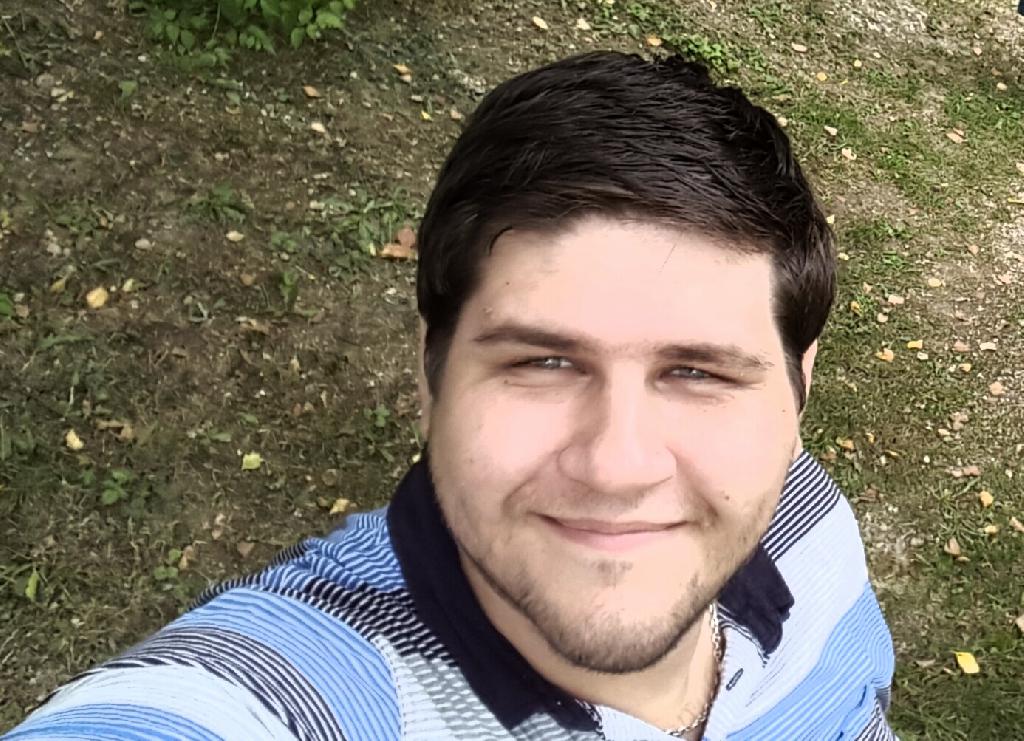szaszancsss, 37