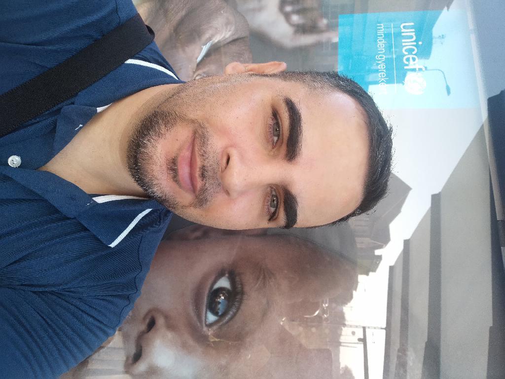 LoveboxPeti, 34