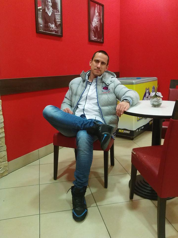 antonyo89, 36
