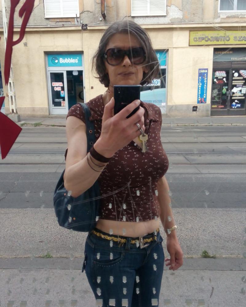 HeTravi, 58