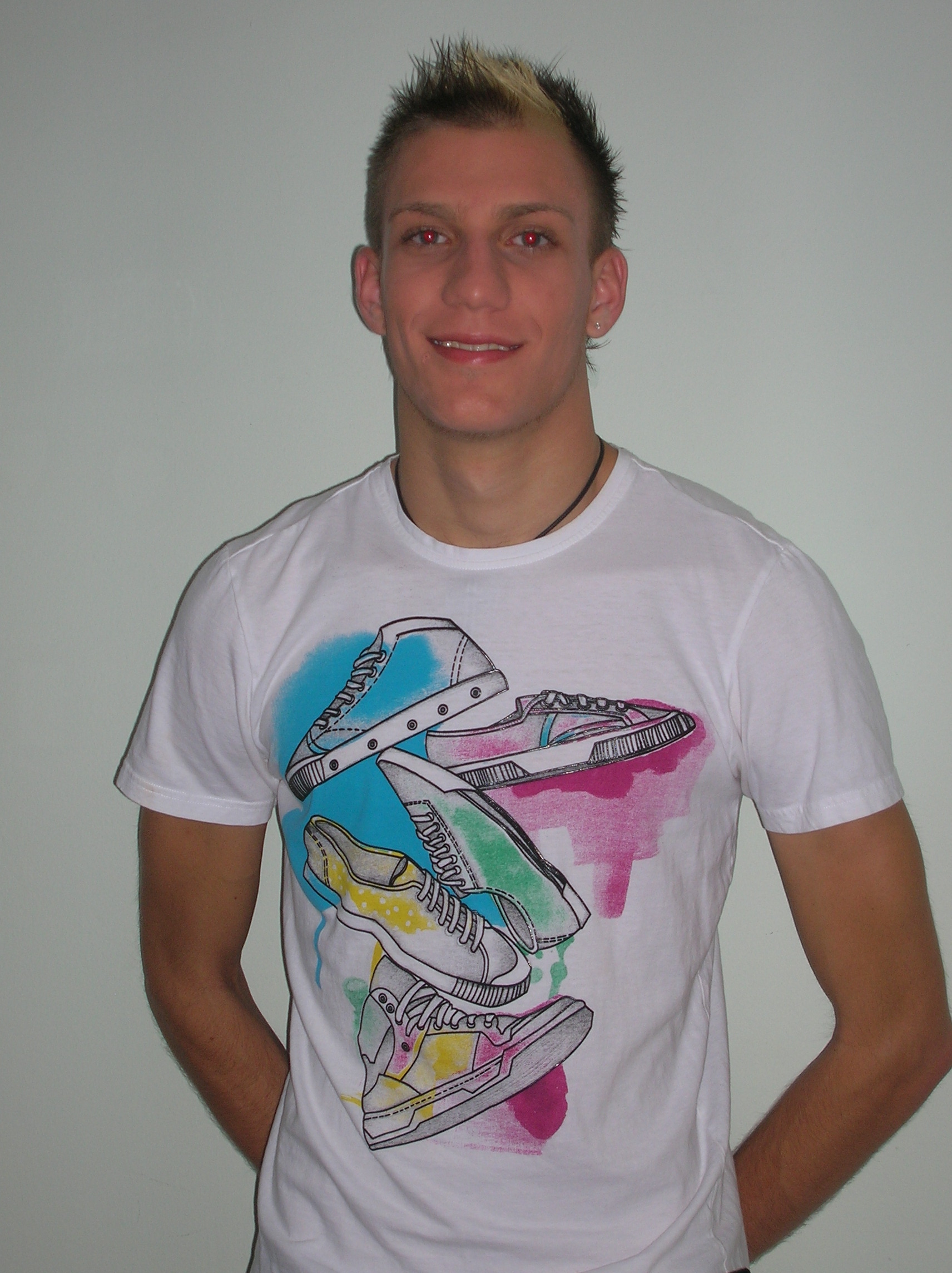 Latyeszka, 33