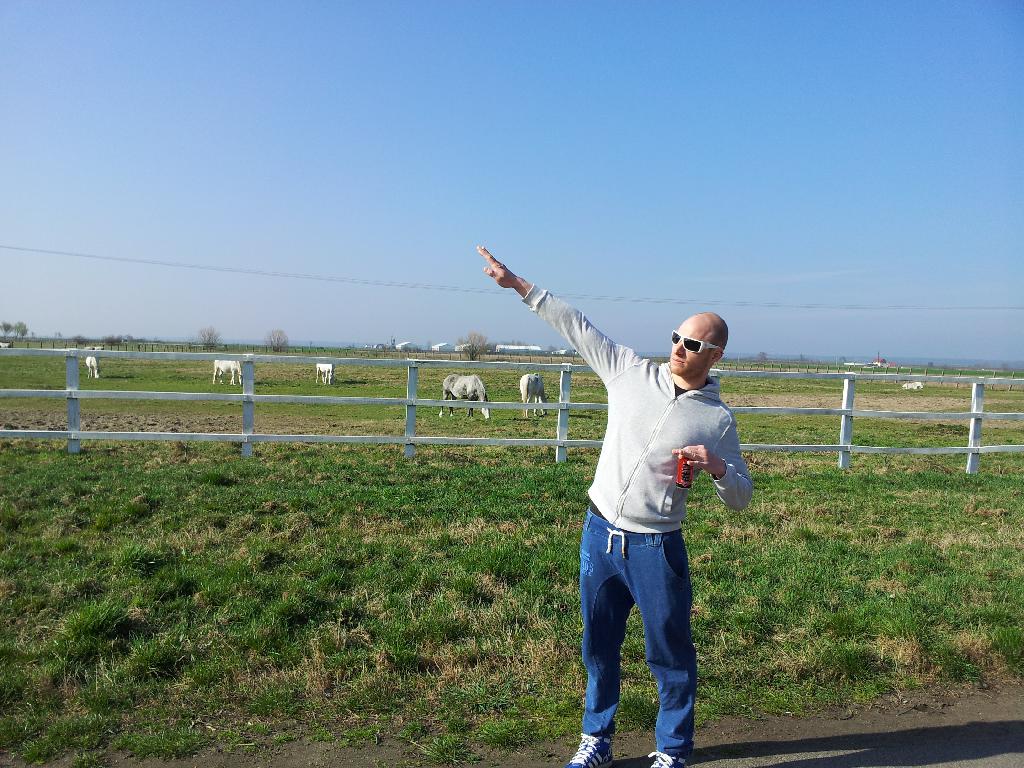 András87, 39